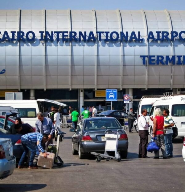 Private Transfer From Cairo Airport To Your Hotel In Cairo Or Giza - 15$ for person (minimum 2 people required)